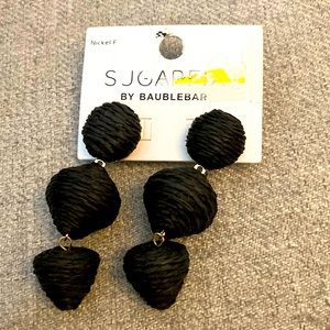 Sugarfix by BaubleBar. NWT textile fiber wrapped dangle pierced earrings BLACK
